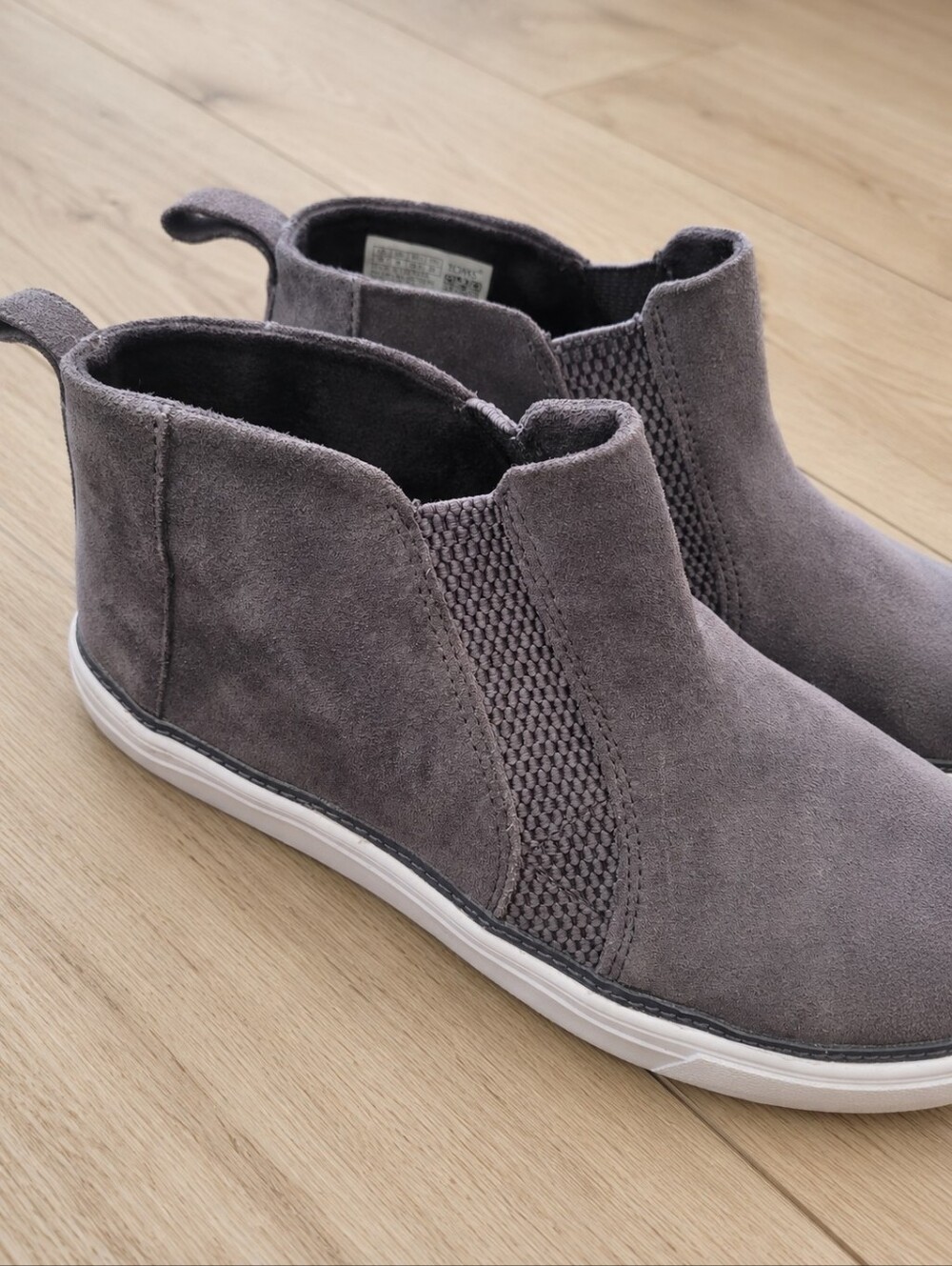 Toms Gray Suede Slip On Sneaker Bootie Sz 8.5